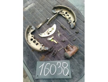 Комплект ручного тормоза прав. Suz/ Escudo/ TD02W,TD52W,TD62W,TA02W,TA52W,TL52W/ к.т.№000000