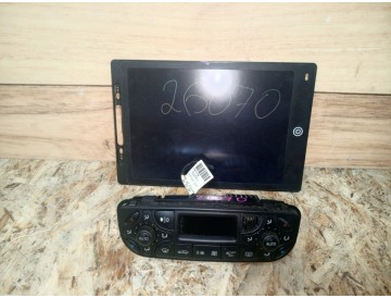 Блок климат-контроля Mercedes Benz/ C-Class,CLK-Class,G-Class/ W203,C209,W463/ к.т.№A2038300285 / A2038300985