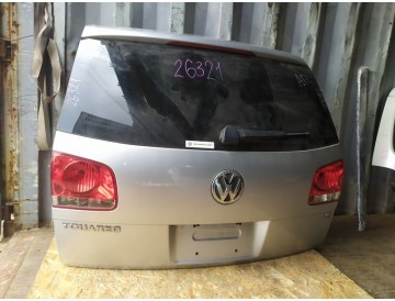 Дверь 5-я VolksWagen/ Touareg/ 7LA,7L6,7L7/ под квадратный номерной знак/ к.т.№7L6827025AR или 7L6827025AS