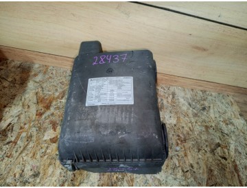 Корпус возд. фильтра MMC.Pajero/ V63W,V65W,V73W,V75W,V77W,V83W,V87W,V93W,V97W/ к.т.№MR404841 + MR404844