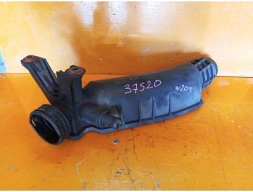 Патрубок воздушный Mercedes Benz/ C-Class,CLK-Class,SL-Class/ W203,C209,W230/ к.т.№A2710901937