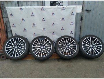 Колеса литые комплект/ Porsche Cayenne / 275/40/R20 5x130 2020г.