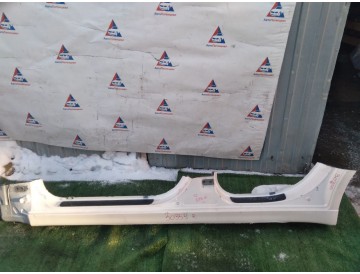 Порог прав. Toy/ Altezza/ GXE10,SXE10/ Sedan / к.т.№000000