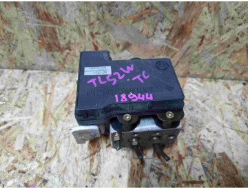 Блок АБС Suz/ Escudo/ TA52W,TD52W,TD62,TA02W,TL52W/ после 2000.04г./ к.т.№56100-65D20 / 56100-65D22