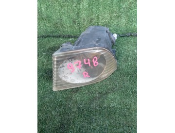 Противотуманка прав. Toy/ Altezza,Gita/ SXE10,GXE10/ №81211-53180 / 81211-53190