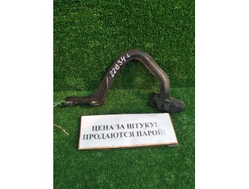 Петля капота лев. Toy/ Hilux Surf/ KZN130,LN130,VZN130/ к.т.№53422-89102 или 53422-89103