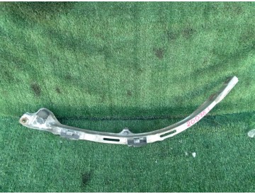 Жесткость бампера лев.перед. Toy/ Mark II/ GX110,JZX110,/ к.т.№52134-22080