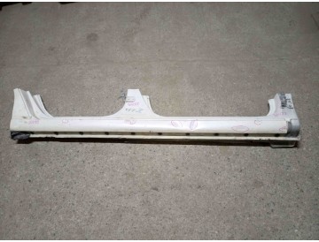 Порог прав. Toy/ Allion,Premio/ AZT240,NZT240,ZZT240,ZZT245/ к.т.№000000