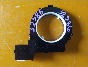 Датчик положения руля Ford/ Focus II,C-Max, Kuga/ CB4,C214,CBV/ 4 контакта/ к.т.№ 1306737