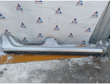 Порог прав. Toy/ Corolla,Corolla Fielder/ CE121,NZE120,NZE121,NZE124 ZZE122,ZZE124/ к.т.№000000