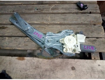 Стеклоподъемник прав.перед. Toy/ Avensis/ AZT250,AZT251/ С правого руля/ к.т.№69810-05060