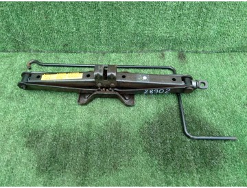 Домкрат Toy/ Harrier,Highlander,Kluger/ ACU15W,MCU15W,SXU15W,ACU20W,ACU25W,MCU25W,ACU30W,ACU35W,MCU30W/к.т.№09111-0W030 / 09111-0R030 / 09111-0W090 / 09111-0W092