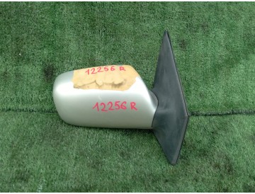 Зеркало прав. Toy/ Ist/ NCP60,NCP61,NCP65/ 02.04-05.05г./ 5-и конт./ к.т.000000