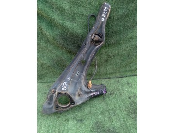 Рычаг лев.зад. продольный (цапфа) Hon/ CR-V/ RD1/ к.т.№52371-S10-030/ 52371-S10-305