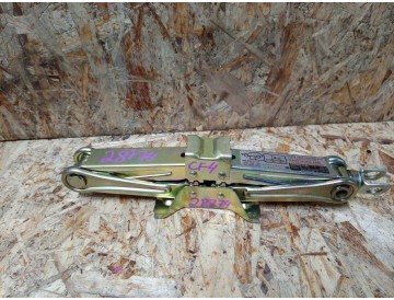 Домкрат Hon/ Accord,Torneo/ CF3,CF4,CF5,CL1,CL3/ к.т.№89310-S30-003