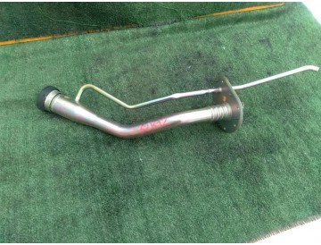 Горловина бензобака Toy/ Land Cruiser 100/ HDJ101,UZJ100/ к.т.№77201-60510 или 77201-60520