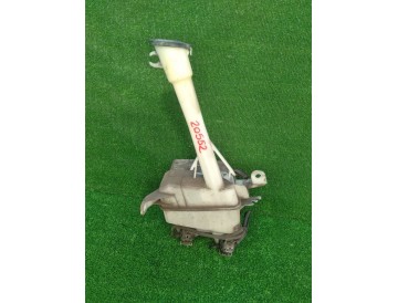 Бачок омывателя Toy/ Corolla Fielder/ NZE141G,NZE144G,ZRE142G,ZRE144G/ под 2 мотора/ к.т.№85315-13080