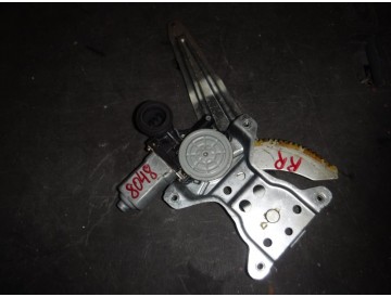 Стеклоподъемник прав.зад. Toy/ Allex,Corolla,Fielder,Runx/ NZE121,NZE124,ZZE122,ZZE123,ZZE124/ к.т.№69803-12140 + 85720-12250