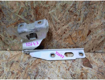 Петля капота прав. Audi/ A4,S4/ B8/ 8K2,8K5/ к.т.№8K0823302D