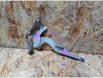 Петля капота лев. Toy/ Corolla,Corolla Fiellder,Allex,Corolla Ranx,Will VS / NZE121,NZE124,ZZE122,ZZE123,ZZE124/ к.т.№53420-12330