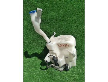 Бачок омывателя Volvo/ S40/ MS20,MS21,MS38,MS43,MS66,MS68,MH68,MS75,MS76,MS77/ под омыватель фар/ в сборе/ к.т.№30699398