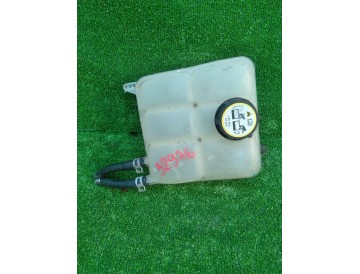 Бачок расширительный Volvo/ S40,C30,C70,V50/ MS20,MS21,MS38,MS43,MS66,MS68,MH68,MS75,MS76,MS77/ к.т.№30776151 