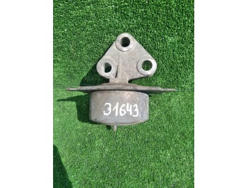 Подушка ДВС лев. Opel/ Z18XE,Z22YH/ Astra-H,Zafira-B/ L48,A05/ к.т.№13159997