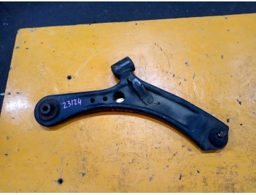 Рычаг прав.перед. Suz/ SX4/ YB11S,YA11S,YB41S,YA41S,YC11S/ 2WD+4WD/ к.т.№45201-79J00