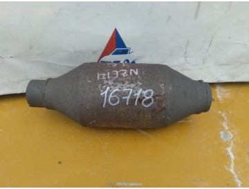 Глушитель катализатор Toy/ Corolla,Fielder,Allex,Runx,Will VS/ NZE121,NZE127/ средняя часть/ к.т.№17410-21220 или 17410-21590