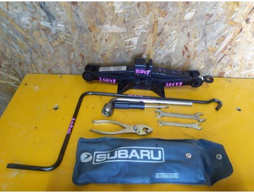 Домкрат Sub/ Impreza,legacy/ GG2,GD2,GG3,GD3,GGA,BE5,BH5,BHE/ к.т.№97031FE000